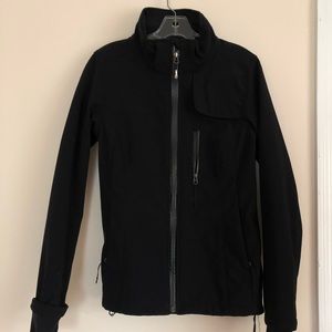 Lolë Athletic Wear Zip Up